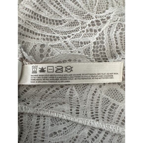 Aritizia Talula Renfrew Lace Bralette, Gray, Size L, Like New Condition - Picture 5 of 6